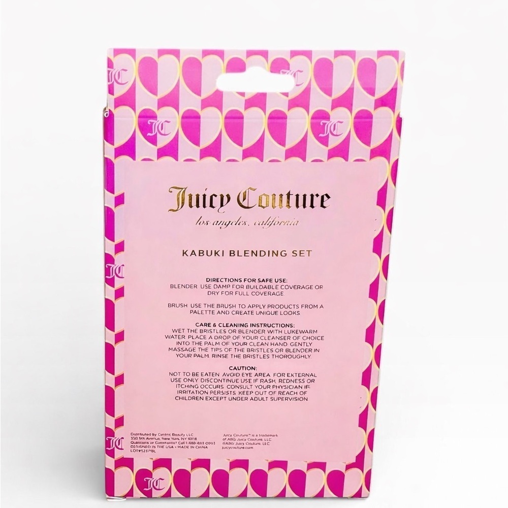 Juicy Couture Kabuki Blending Set - Picture 2 of 3